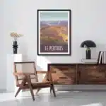 Décor avec l'affiche vintage encadrée de Le Perthus et du Fort de Bellegarde